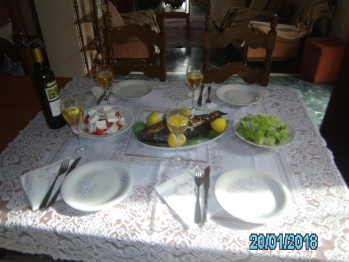 Apartament George'S House Ágios Matthaíos Zewnętrze zdjęcie